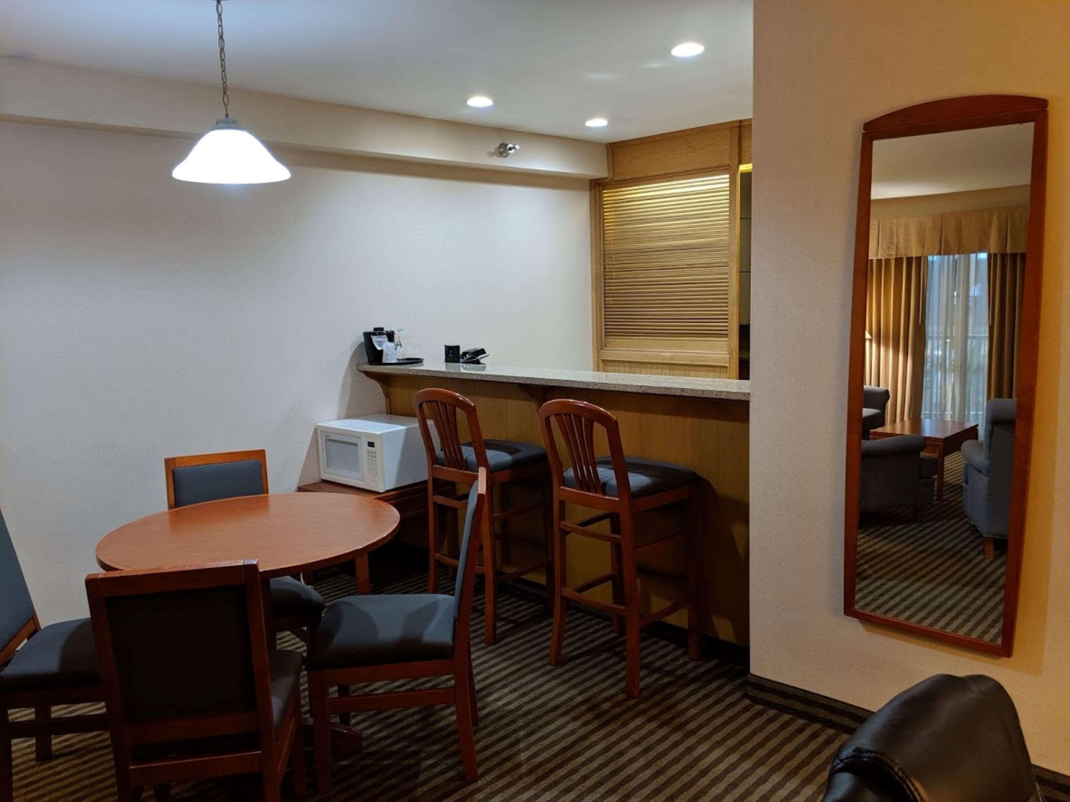Best Western Premier Ashton Suites - Willowbrook Χιούστον Εξωτερικό φωτογραφία